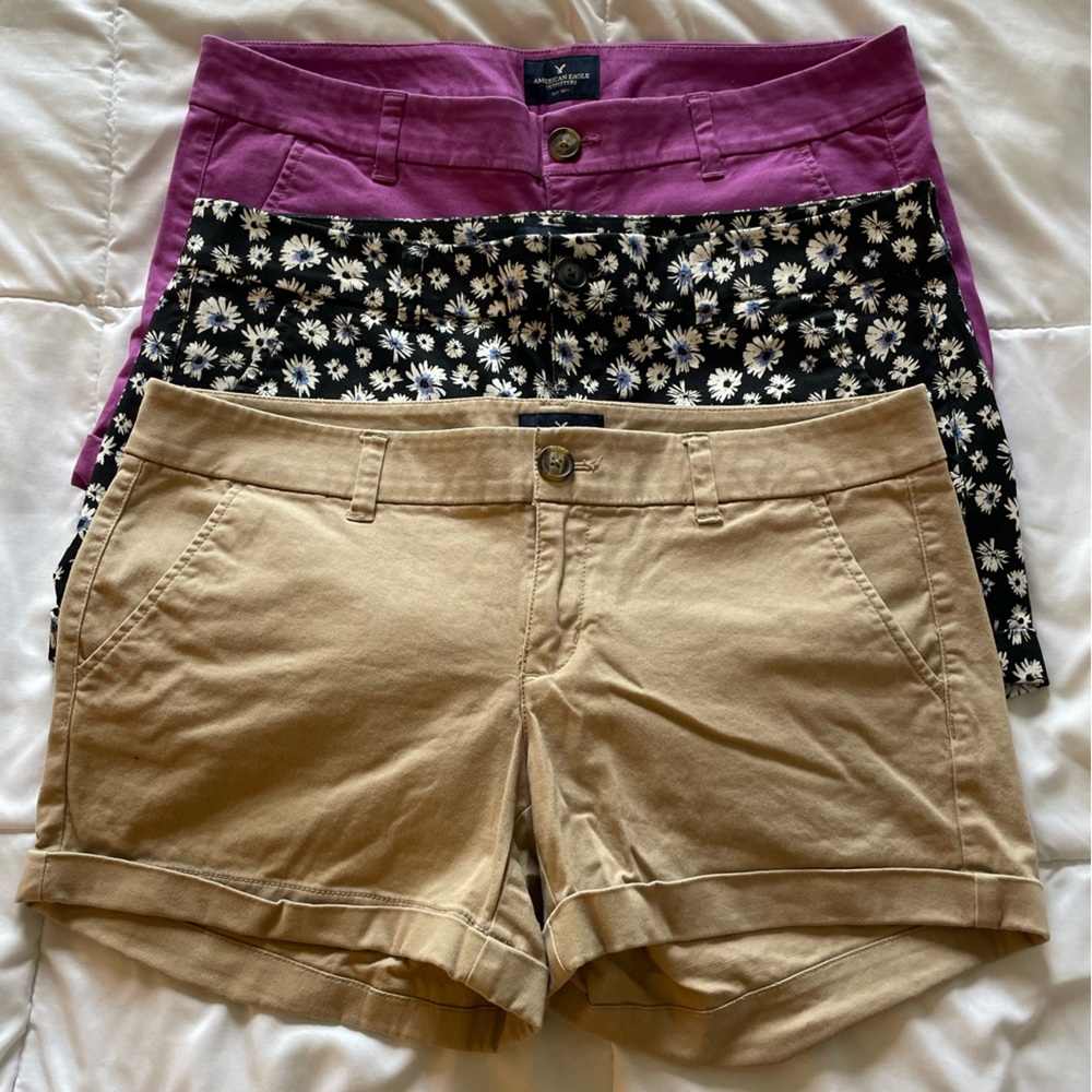 American Eagle Outfitters Bermuda Shorts 2.5” Inseam